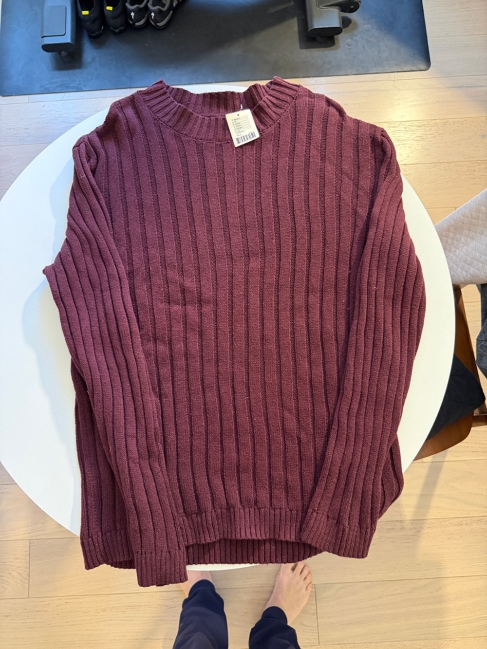 Urban Outfitters Ribbed Crewneck Sweater in Deep Burgundy